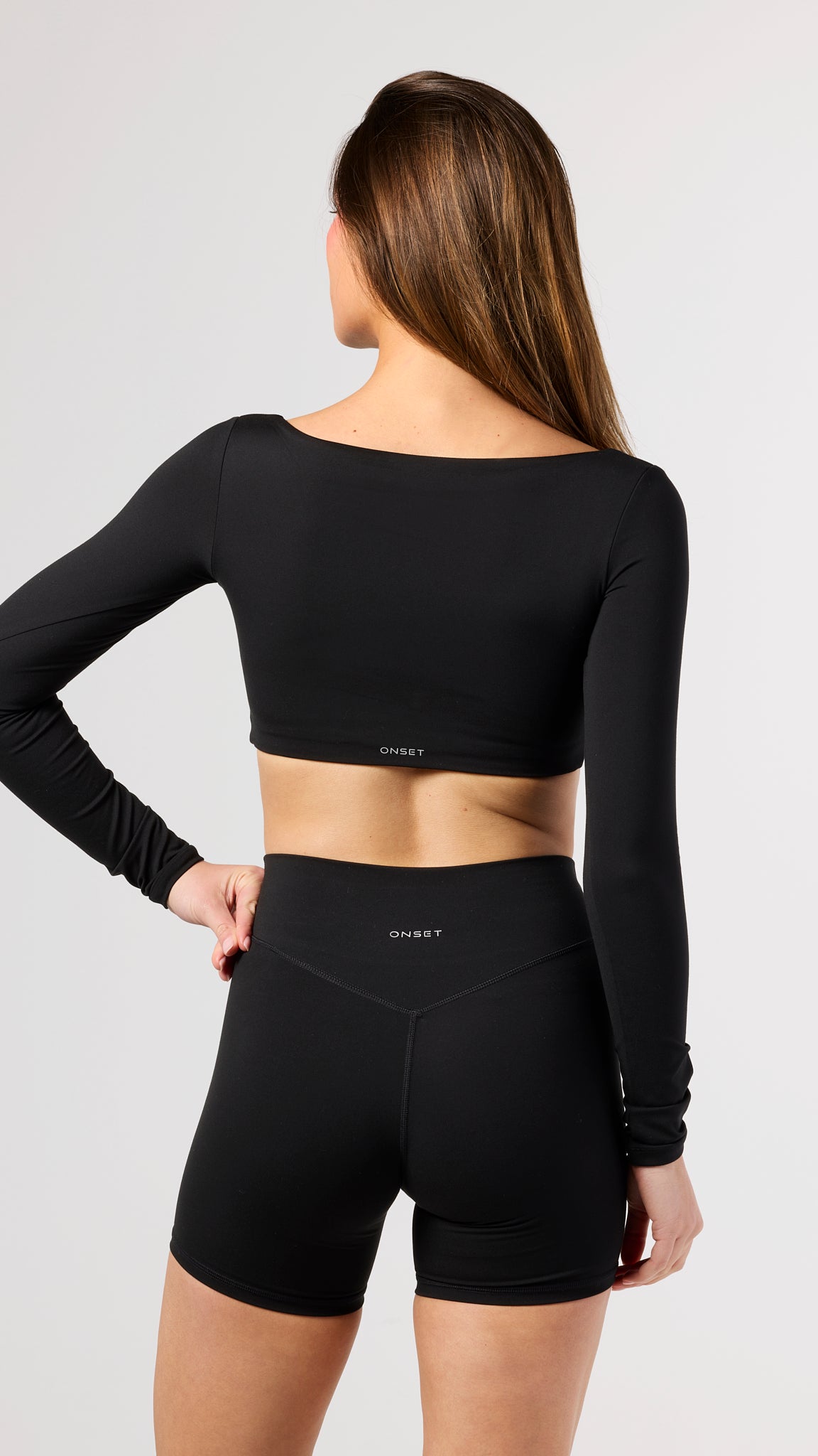 Cropped Long Sleeve