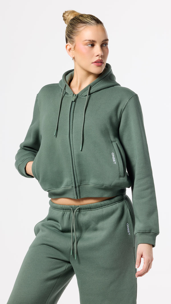 Relaxed Fleece Cropped Zip-Up