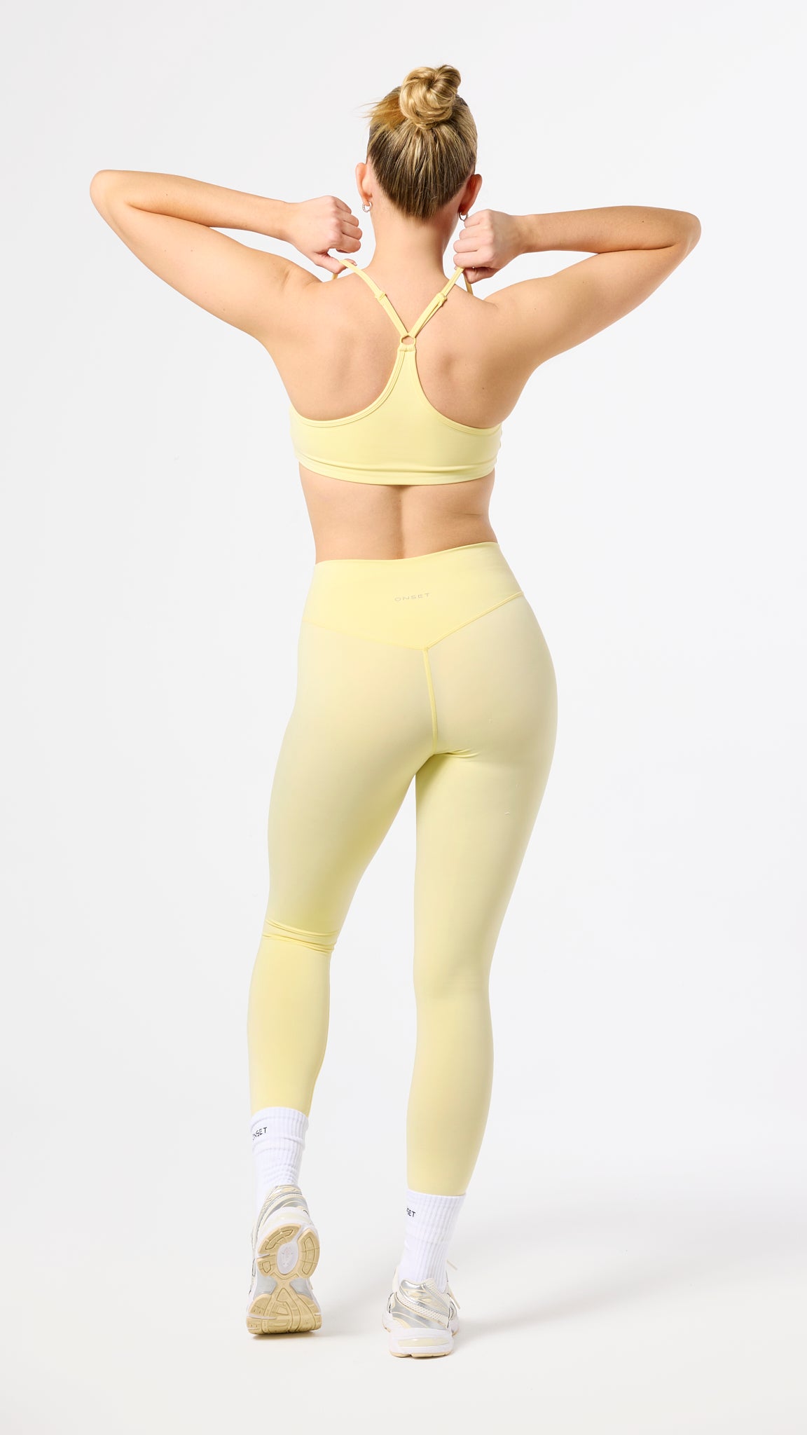 Embody High-Waisted Leggings – ONSET