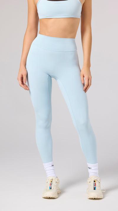 Signature High-Waisted Leggings