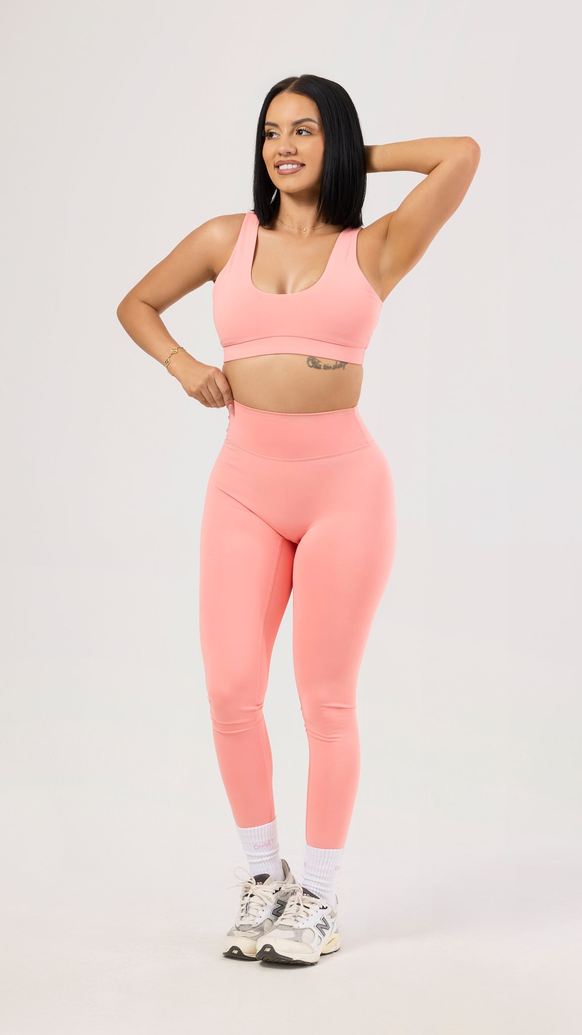 Signature Scoop Sports Bra