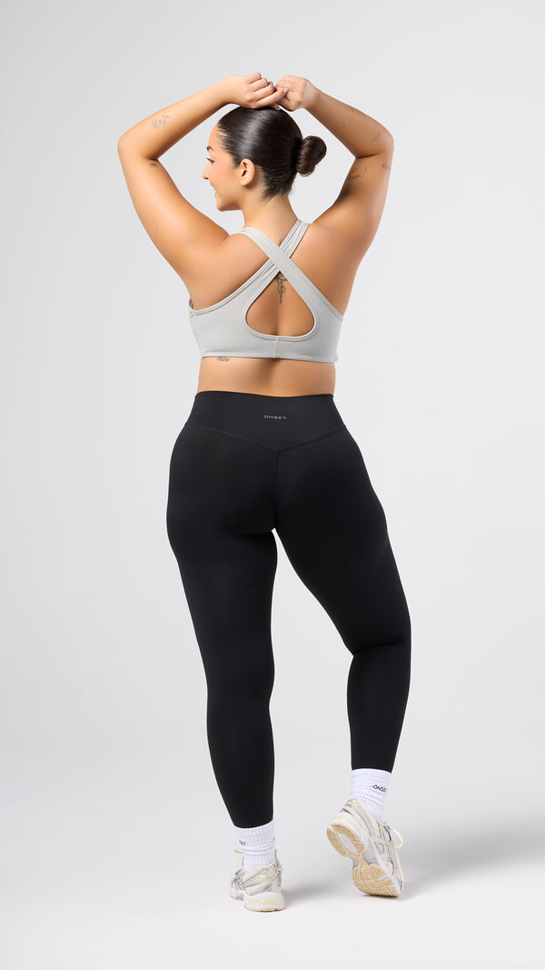 Embody V-Neck Sports Bra - Vista alternativa