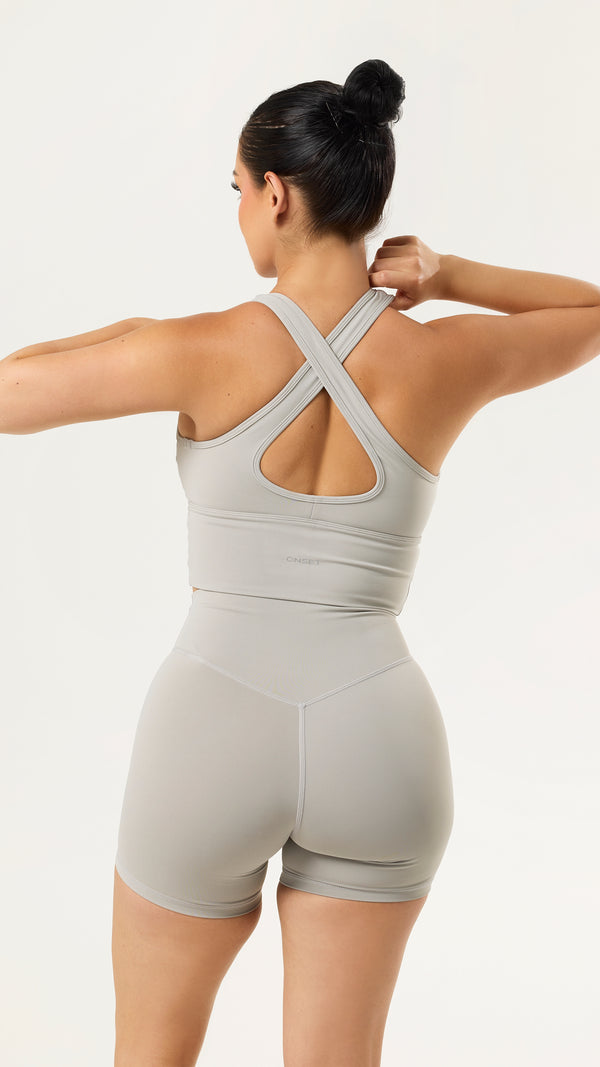 Signature V-Neck Tank - Vista alternativa