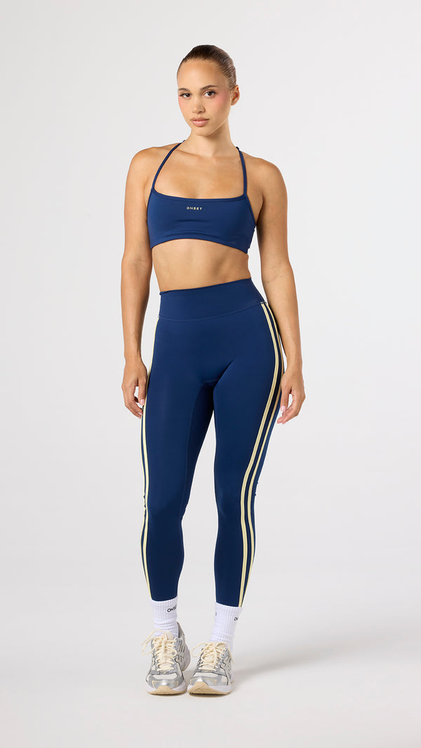 Embody Wide-Scoop Sports Bra - Vista alternativa